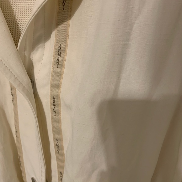 Giorgio Armani Women's Cream Jacket - Picture 5 of 6